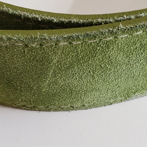 Genuine Leather Green Belt - Picture 5 of 5